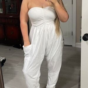 BUCKETLIST Elegant White Strapless Jumpsuit Super Soft And Cute! NWOT